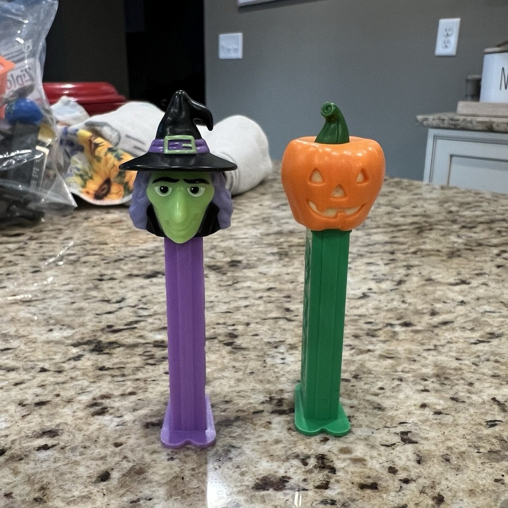 2 Vintage Halloween Pez Dispenser